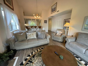 8I Richmond Park villa